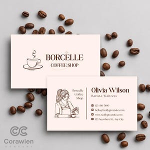 Op de afbeelding: Twee rechthoekige visitekaartjes met een lichtroze achtergrond en donkerbruine tekst. De ene kaart bevat een icoon van een koffiekopje en de tekst Borcelle Coffee Shop. De andere kaart toont een lijntekening van een barista, de naam Olivia Wilson en contactgegevens.