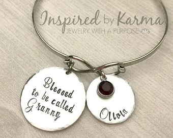 Blessed to be Called Grammy, Personalized Bracelet,Bangle Bracelet,Birthstone Bracelet,Grandma,Mother's Day Gift,Grandma,Aunt,Mom,Blessings