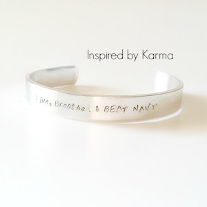 L’armée marine jeu bijoux - fabriquées à la main Bracelet manchette en citation, fier, maman militaire, armée maman, battre marine, l’armée marine jeu bijoux, battre l’armée