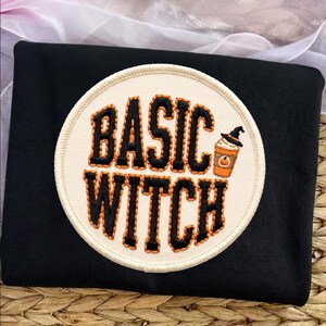 Toppa da strega base PNG, design finto ricamato Pumpkin Spice Latte, download digitale per sublimazione