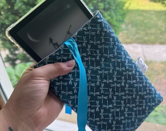 Kindle e-reader book sleeve dragonfly case pouch