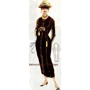 Pode incluir: Uma ilustração vintage de uma mulher vestindo um vestido preto com um laço na gola. O vestido tem um corpete justo e uma saia cheia. A mulher está usando um chapéu e tem o cabelo preso em um coque. A ilustração é em preto e branco e tem um toque vintage.
