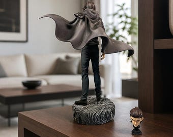 Eren Jaeger Figure 30cm, Attack on Titan Anime Statue, Manga Shelf Decor