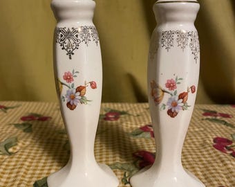Vintage Hex Footed Mixed Bouquet with Gold Trim Salt & Pepper Shakers