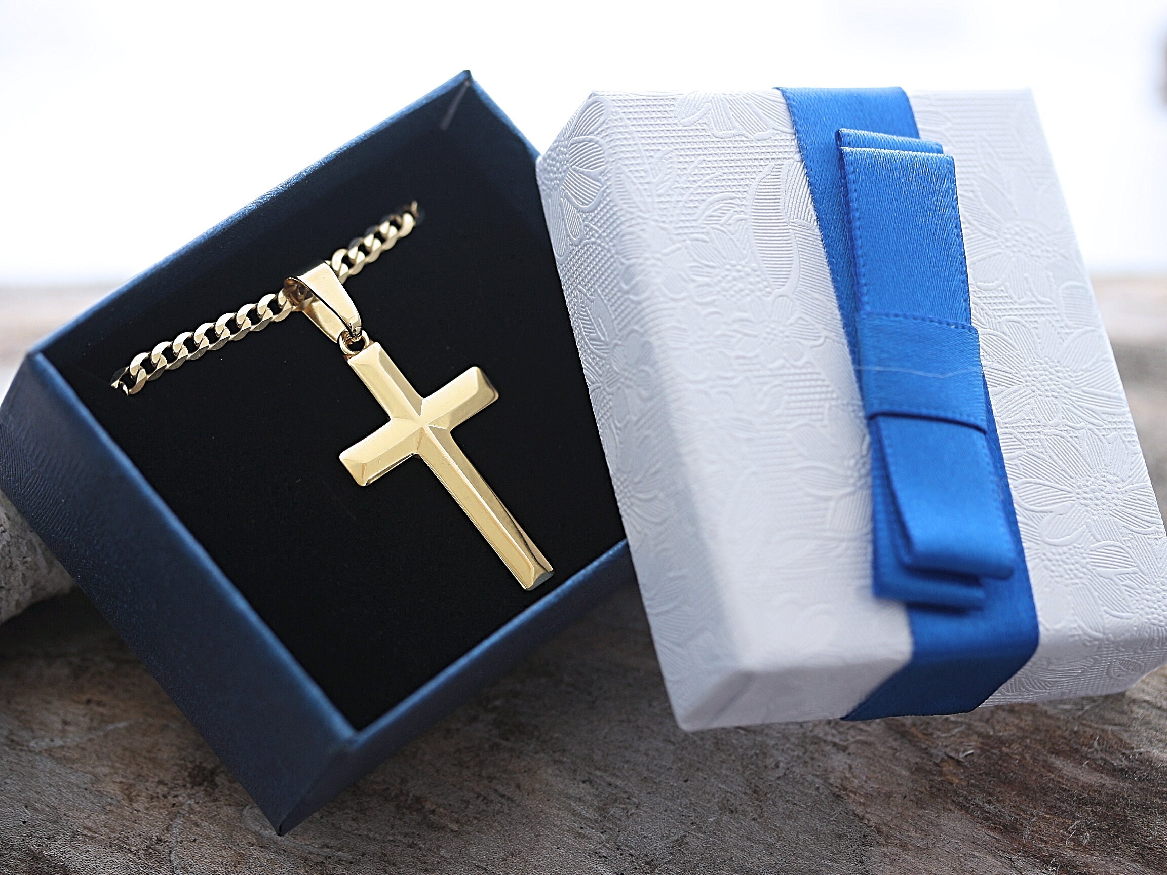 Mens Cross Gold Curb Chain Necklace 
