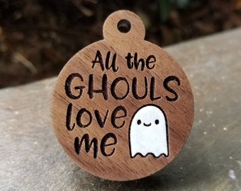 Alla Ghouls älskar mig husdjursbricka