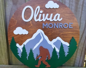 Cartello del vivaio di Bigfoot's Mountain