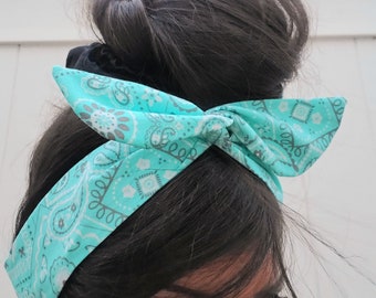 Mint pin-up dollybow, mint hair bow, Paisley Dolly bow Headband, hair bow head band