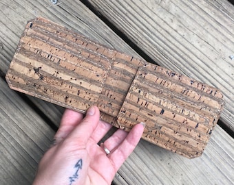 Vegan Cork BiFold Wallet, Sustainable Mens Wallet, Raizes Cork