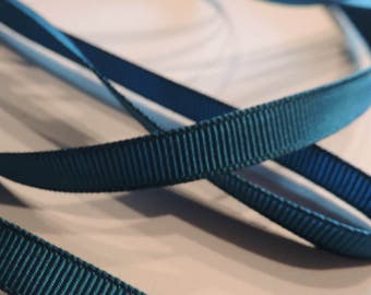 Vintage 1950's 3/8" Wide Beautiful Rich Ven Blue/Gulf Blue Color Grosgrain Milliners Stock  Ribbon Trim Woven Edge