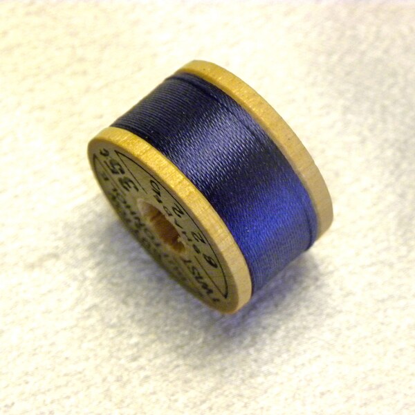 Vintage Belding Corticelli Silk Buttonhole Silk Twist Thread Size D 10 Yd. Wooden Spool Shade 6225 Corsair Blue