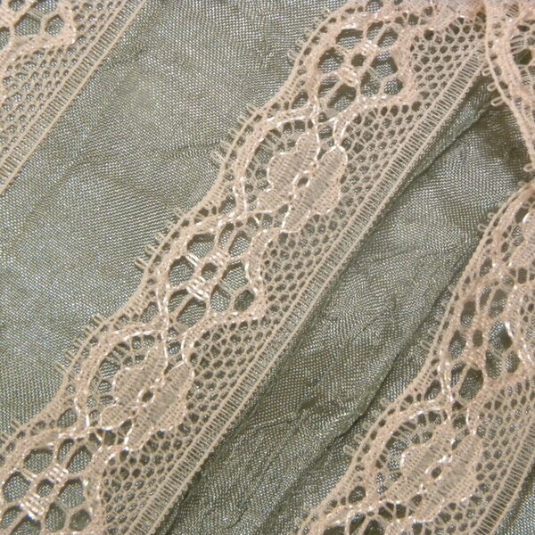 Gorgeous Vintage Victorian French Vintage Pale Pink Rayon Net Scalloped Net  Lace Trim 5/8" Wide Bridal Bouquet Wedding