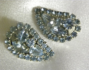 Fabulous 1950's-1960's Vintage "Weiss" Signed Clear Pale Blue Rhinestone Earring Set Bridal Wedding