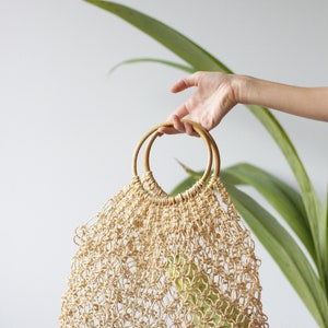 Vintage eco natural beige straw woven reusable grocery shopping chic market net tote bag image 1