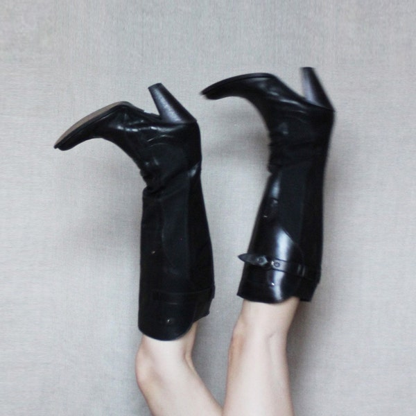 Black leather cowboy boots size 39 9
