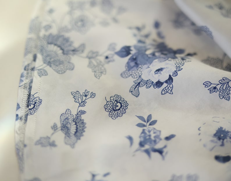 Vintage blue white floral print silk spaghetti strap lingerie cami top XS image 9