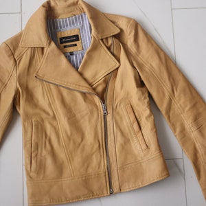 Y2k Vintage beige buttery soft genuine leather fitted short jacket XS image 7