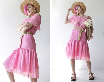 Vintage pink cotton off shoulder peasant style knee length summer beach folk festival sun midi dress S