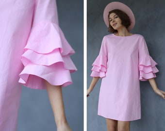 Vintage pink cotton ruffle sleeve mini midi dress