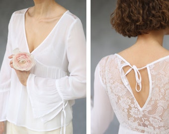 Vintage white lace shoulder V neck blouse top XS