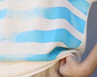 Vintage white blue striped simple basics sleeveless blouse top