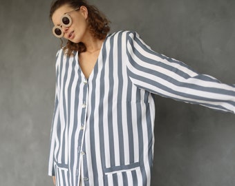 Vintage grey white striped viscose long sleeve button up shirt blouse top