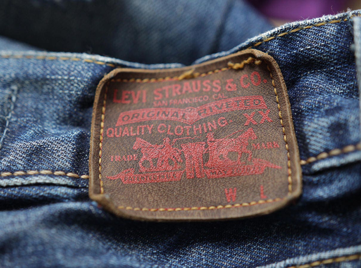 LEVI'S 506 Irregular Vintage Ripped 