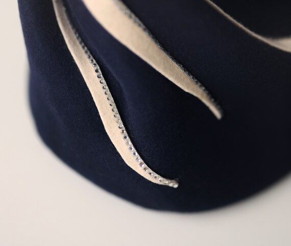 Vintage blue white rhinestone wool felt lady's hat - image 6