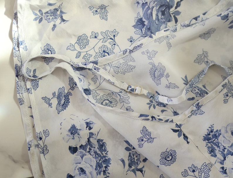 Vintage blue white floral print silk spaghetti strap lingerie cami top XS image 8