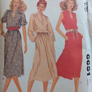 Vintage McCall&#39;s 3 Styles of 1970s Dress Pattern, #6651 Sz 10, Uncut