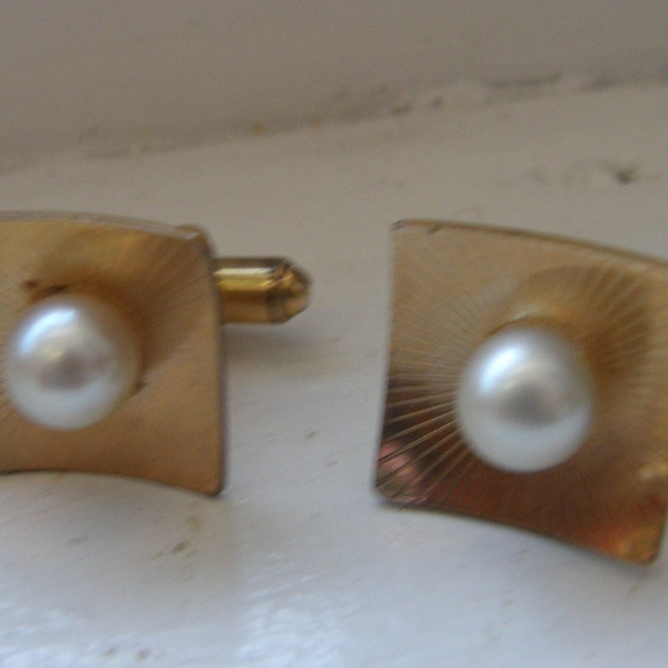 Vintage Mid Century Atomic Cufflinks with Faux Pearl Goldtone Costume Mens Jewelry Geometric Square