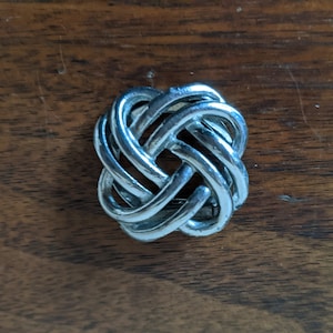 Vintage Celtic Knot Scarf Pin, Dress Pin, Vintage Costume Jewelry, Silvertone Brooch