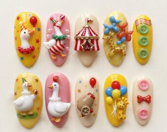 Handmade Vintage Circus Goose Press On Nails, 3D Balloon Dog Tent Cannon Art, Carnival Fake Nails
