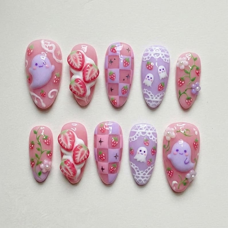 Kawaii Pastel Ghost Strawberry Press On Nails – 3D Goth Fake Nails Bild 1