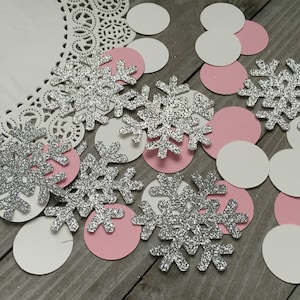 30pcs Snowflake Confetti Biodegradable Paper Confetti Winter -    Winter baby shower decorations, Paper confetti, Winter wedding decorations