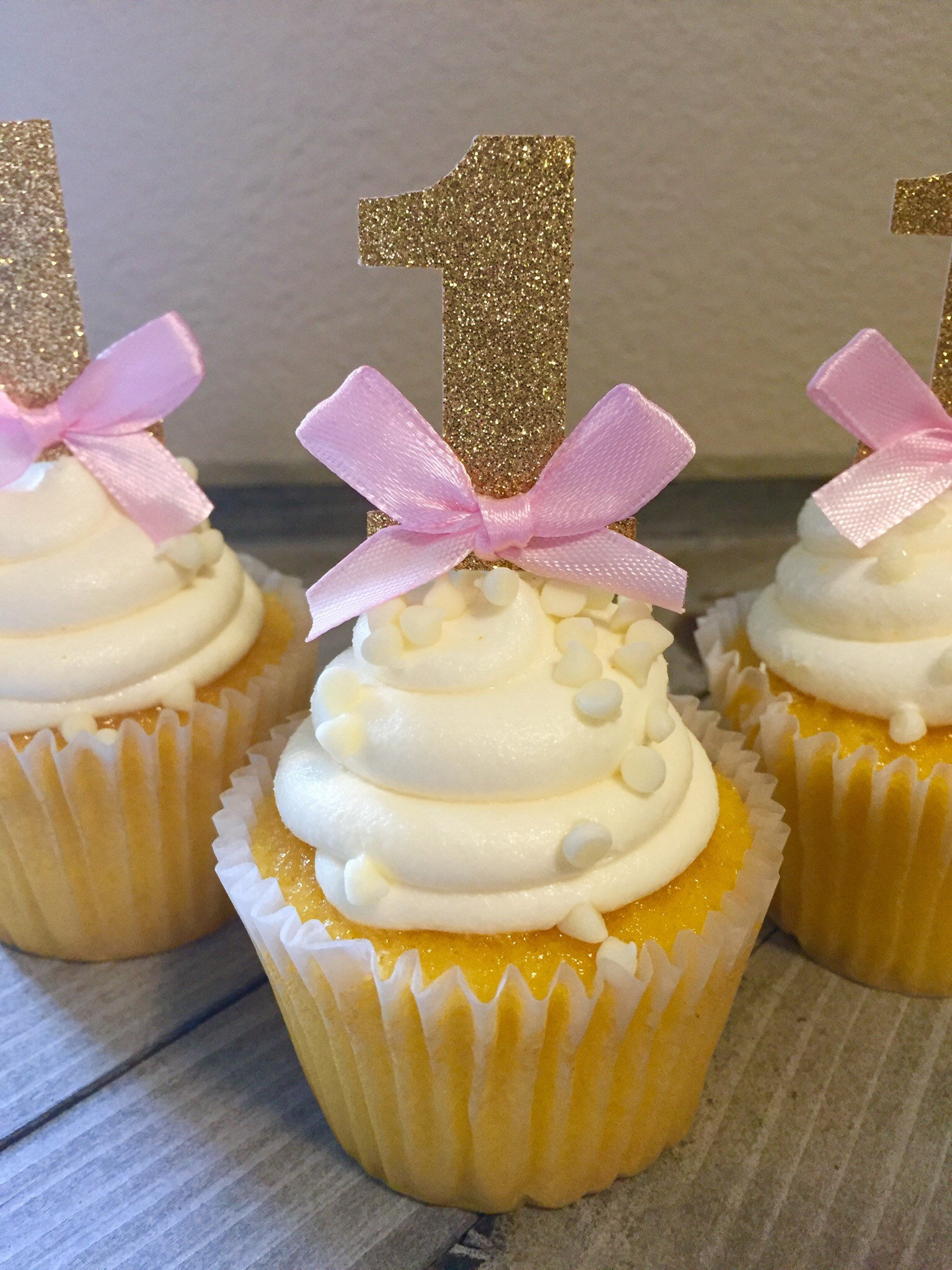 Gold Glitter 1st Birthday With Pink Bow Cupcake Toppers/ Pink and Gold ...