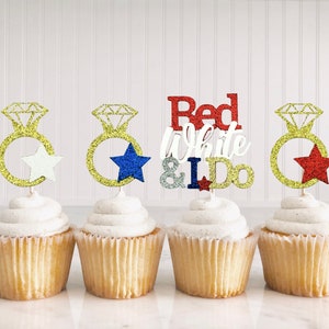 Topos de cupcake vermelho, branco e "Eu aceito"/ Decoração para despedida de solteira de 4 de julho/ Artigos para festa de noivado de independência/ Chá de panela patriótico