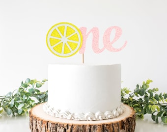 Lemon One Cake Topper/ Limonada Rosa/ Uno en un Cumpleaños de Limón/ Fiesta de Limonada/ Limón Pequeño/ Pastel Smash/ Decoración de Fiesta de Limón