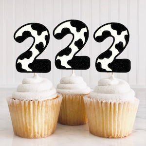 Cow Second Birthday Cupcake Toppers/ Cow Age Birthday Toppers/ Cowboy Birthday / Holy Cow I&#39;m One/ Cow Themed Birthday Party/ Moo I’m Two