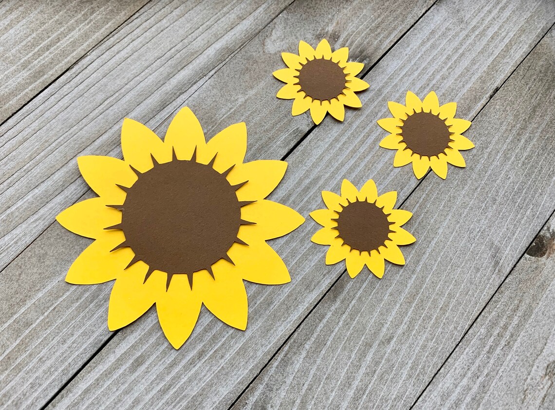 20 Sunflower Die Cuts Sunflower Confetti Flower Decor Etsy