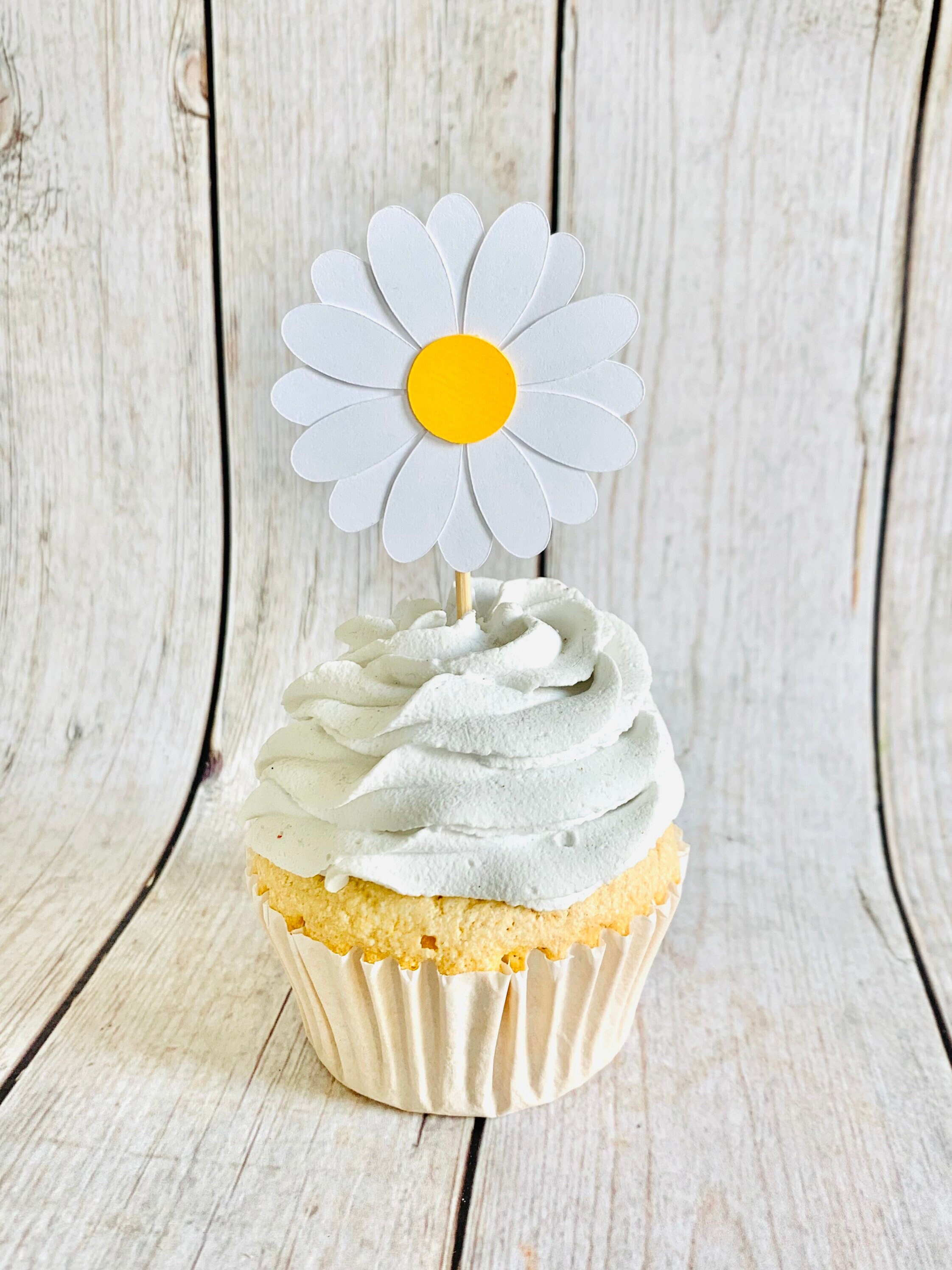 12 Daisy Cupcake Toppers Custom Spring Birthday Decor One Groovy Baby Flower Party Bridal Shower Flower Toppers Daisy Food
