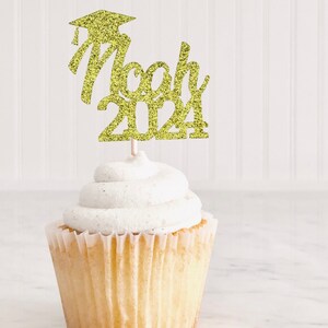 Personalized Name Grad Cupcake Toppers/ Class of 2025/ Custom Name And Year Toppers/ 2025 Graduation Picks/ College Grad/ Grad Party Decor