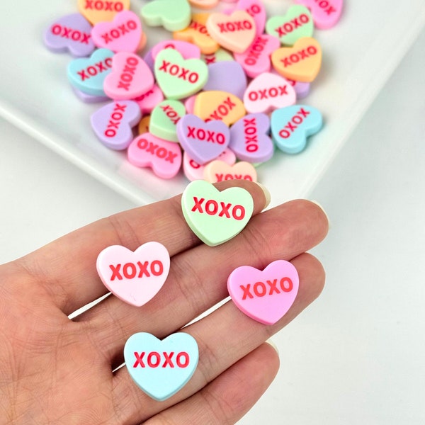 5 Conversation Heart Candy Cabochons/ XOXO/ Resin Candy Hearts/ Valentine's Day Jewelry Supplies/ Flatback