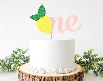 Topper de pastel de limón uno / limonada rosa / uno en un cumpleaños de limón / fiesta de limonada / pequeño limón / smash cake / decoración de fiesta de limón