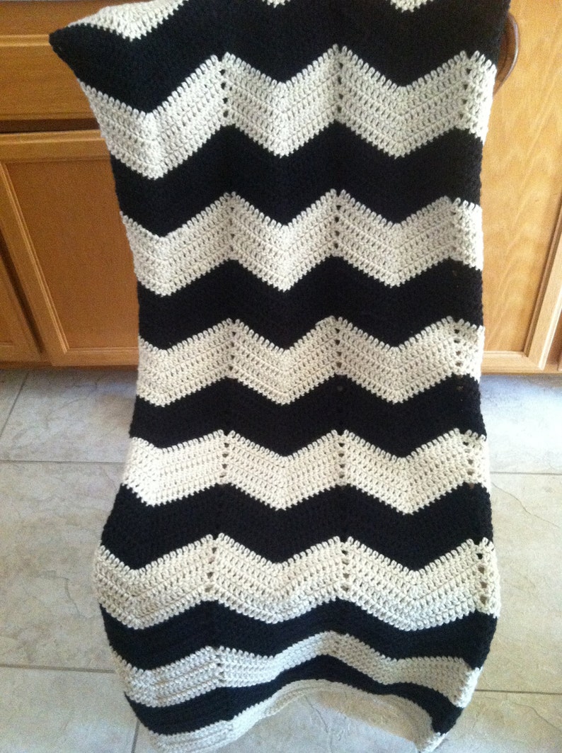 Adult size chevron black and white crochet modern blanket/afghan image 1