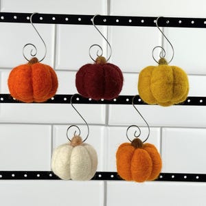 Felt Pumpkin Ornaments/ Halloween Home Decor/ Autumn Decorations/ Fall Tree Accents/ Mantel/ Tiered Tray/ Bowl Filler/ Pick Your Colors