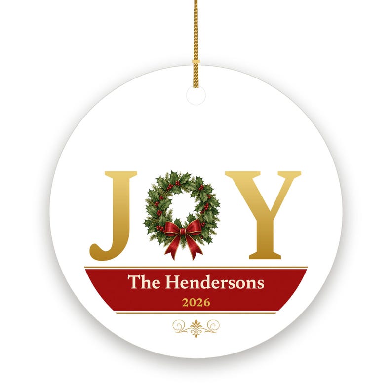 JOY Christmas Ornament Classic Red Gold, Holly Custom Family Name Ceramic Keepsake Bild 2