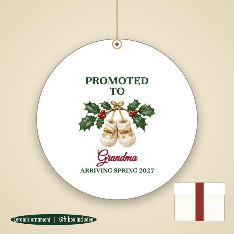 Promoted to Grandma Ornament 2026, Pregnancy Announcement Christmas Gift Personalized bild 1