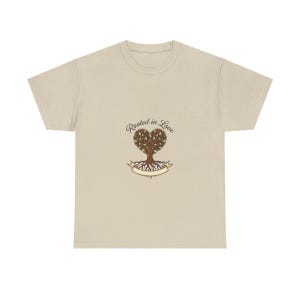 Camiseta de reunión familiar "Arraigados en el amor", camiseta negra para encuentro familiar, nombre personalizado, Est. 1962 imagen 2