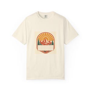 Camiseta personalizada para la reunión familiar en la montaña / Recuerdo personalizado con el nombre, el año y la ciudad de la familia.